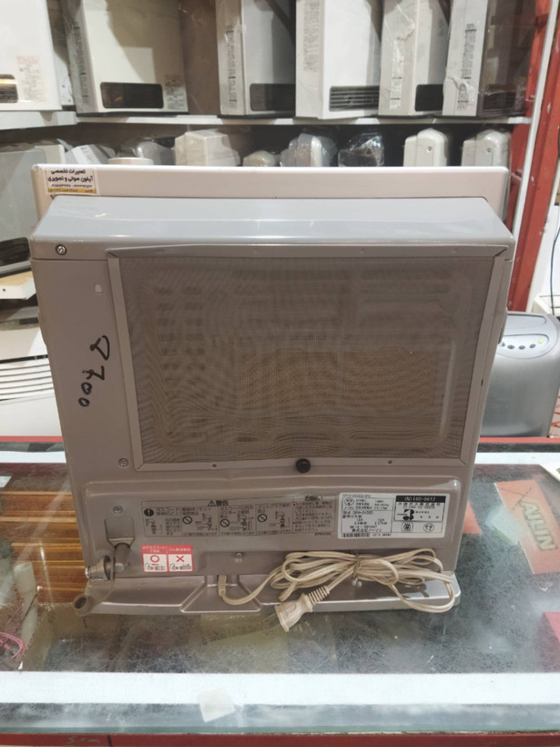 بخاری گازی برقی ژاپنی 2500کالری مارک اوساکا ژاپن